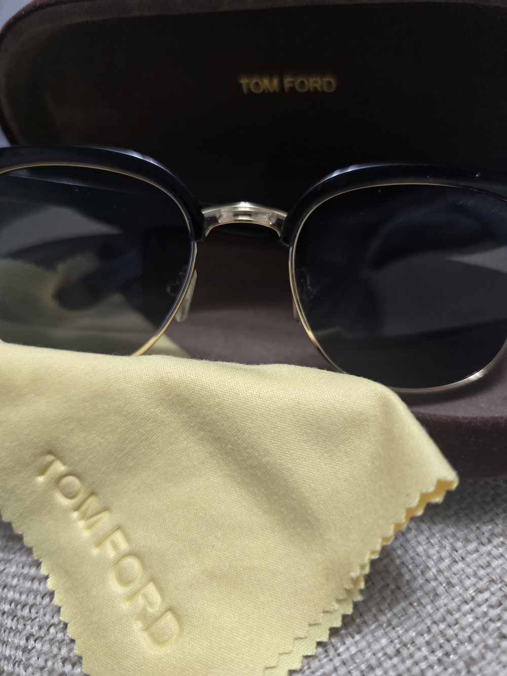Tom Ford Black and Gold Women’s Sunglasses with Dark Lenses